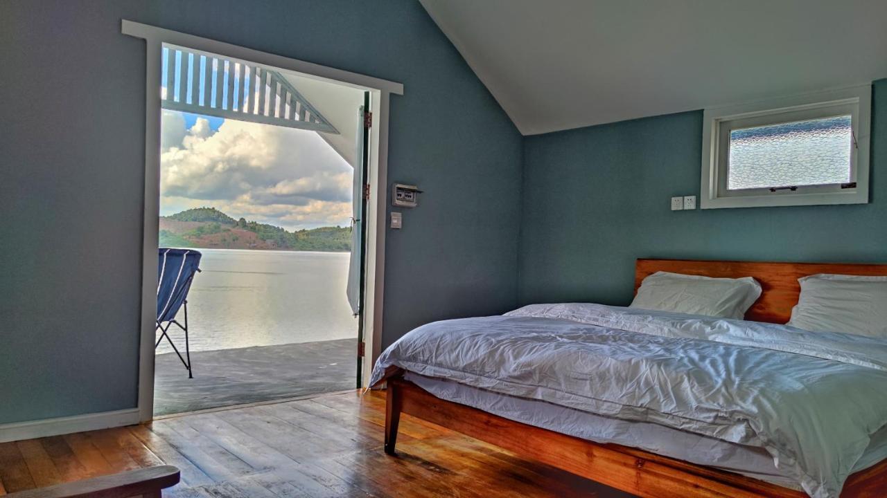 Sunset Nam Ngum Resort Vang Vieng Exterior photo